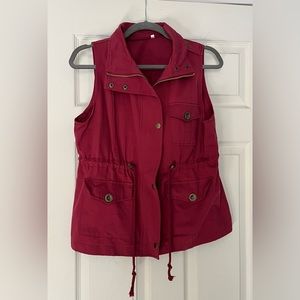 Utility vest size medium